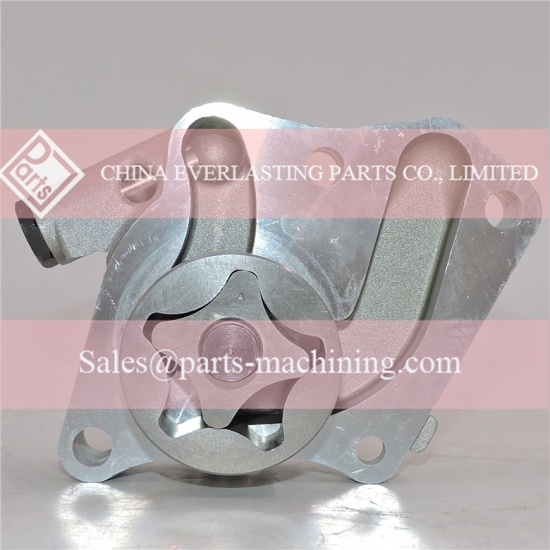 يانمار 4TNV98 مضخة زيت المحرك 129908-32060 استبدال