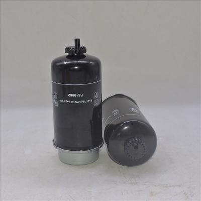فاصل الماء بالوقود FLEETGUARD FS19982 , P551425 , BF7951-D
