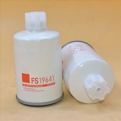 تقوم شاحنات مان بوقود فاصل المياه FS19641 . SN 40771 . P550498

