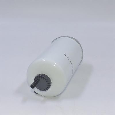 فاصل الماء والوقود الأصلي RE517180 RE509036 WK8151 35634 متوفر