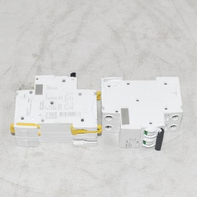 أفضل قاطع دائرة كهربائية A9F38232 IC65L-C32A-2P