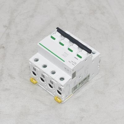 قاطع دائرة مصغر IC65L-C63A-4P رباعي الأقطاب C 63A